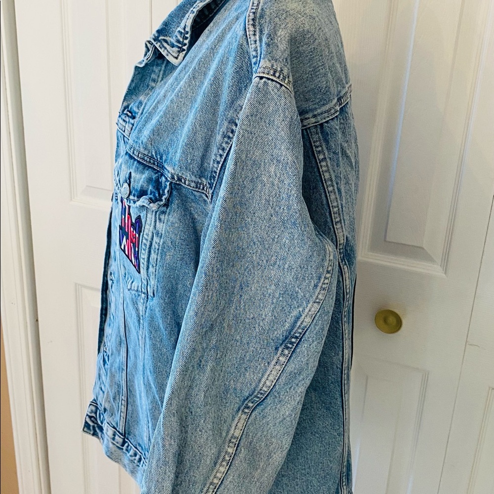 The WHO jean jacket - Picture 8 of 11